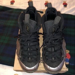 Silver Nike Foamposite size 9